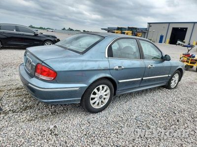 Trzecie zdjęcie samochodu z tyłu: 2005 HYUNDAI SONATA GLS VIN:KMHWF35H25A099460 - miniatura