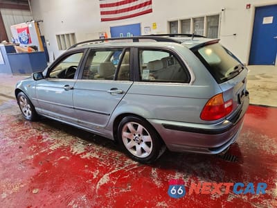 Drugie zdjęcie samochodu z przodu: 2004 BMW 325 XIT VIN:WBAEP33474PF04513 - miniatura