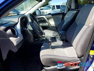 Zdjęcie 7 z 12 samochodu: 2014 TOYOTA RAV4 XLE VIN:2T3RFREV0EW164351 - miniatura