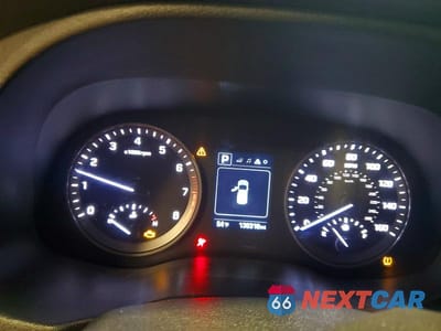 Zdjęcie 9 z 13 samochodu: 2017 HYUNDAI TUCSON SPORT VIN:KM8J33A29HU284435 - miniatura