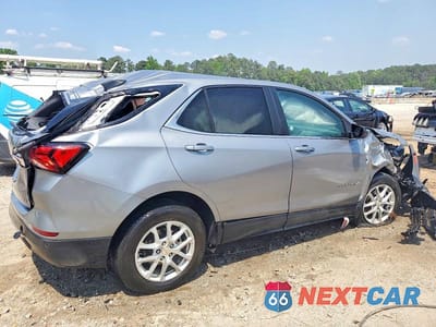 Trzecie zdjęcie samochodu z tyłu: 2024 CHEVROLET EQUINOX LT VIN:3GNAXKEG4RL158365 - miniatura