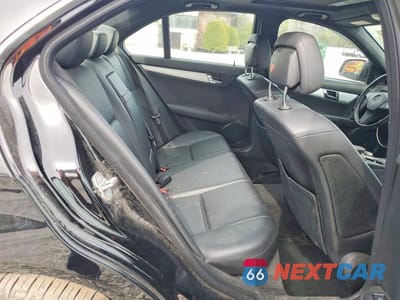Zdjęcie 10 z 13 samochodu: 2008 MERCEDES-BENZ C 300 4MATIC VIN:WDDGF81X18F172205 - miniatura