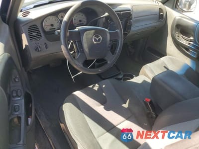 Zdjęcie 8 z 12 samochodu: 2005 MAZDA B3000 CAB PLUS VIN:4F4YR46U75PM07670 - miniatura