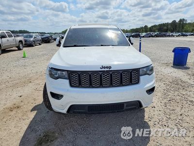 Piąte zdjęcie samochodu w środku: 2019 JEEP GRAND CHEROKEE LAREDO VIN:1C4RJEAG8KC673164 - miniatura