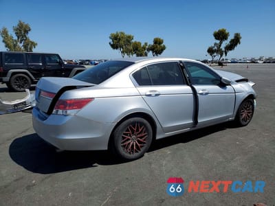 Trzecie zdjęcie samochodu z tyłu: 2012 HONDA ACCORD LXP VIN:1HGCP2F49CA174177 - miniatura