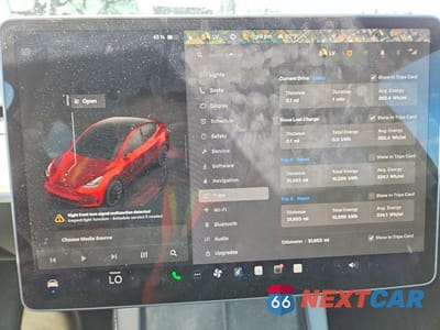 Zdjęcie 9 z 12 samochodu: 2022 TESLA MODEL Y VIN:7SAYGAEE6NF523964 - miniatura