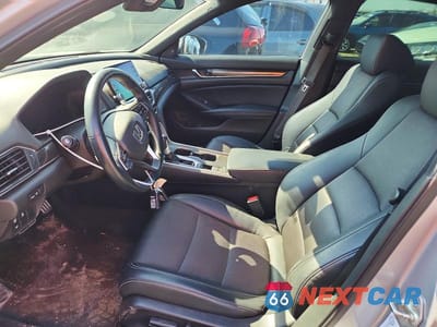 Zdjęcie 7 z 12 samochodu: 2018 HONDA ACCORD SPORT VIN:1HGCV1F3XJA809654 - miniatura