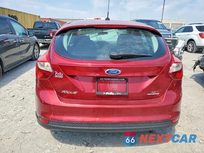 Zdjęcie 6 z 12 samochodu: 2014 FORD FOCUS SE VIN:1FADP3K26EL106915 - miniatura