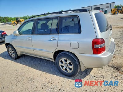 Drugie zdjęcie samochodu z przodu: 2005 TOYOTA HIGHLANDER VIN:JTEGP21A050085311 - miniatura