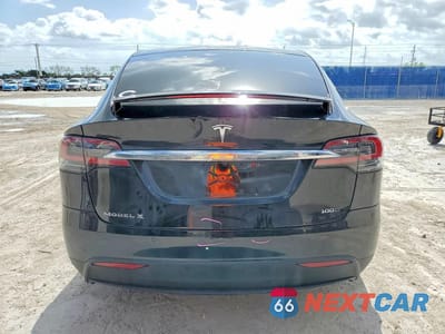 Zdjęcie 6 z 14 samochodu: 2018 TESLA MODEL X VIN:5YJXCAE28JF102333 - miniatura