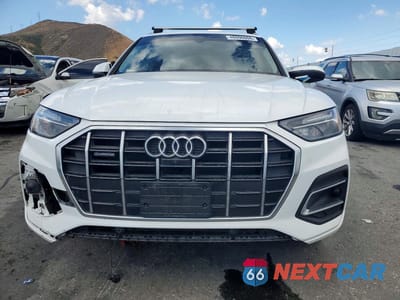 Piąte zdjęcie samochodu w środku: 2021 AUDI Q5 PREMIUM PLUS VIN:WA1BAAFY7M2022820 - miniatura