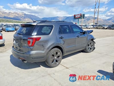 Trzecie zdjęcie samochodu z tyłu: 2018 FORD EXPLORER SPORT VIN:1FM5K8GT9JGA80241 - miniatura