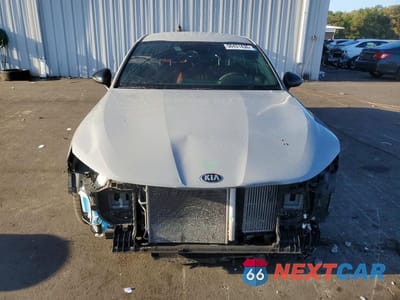 Piąte zdjęcie samochodu w środku: 2021 KIA K5 GT LINE VIN:5XXG64J29MG075174 - miniatura