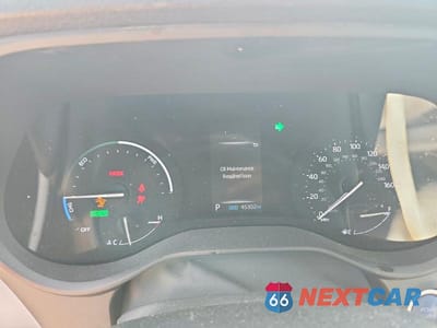 Zdjęcie 9 z 13 samochodu: 2024 TOYOTA SIENNA LE 8-PASSENGER VIN:5TDKRKEC1RS194254 - miniatura