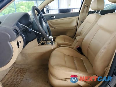Zdjęcie 7 z 12 samochodu: 2004 VOLKSWAGEN PASSAT GLS VIN:WVWVD63B04E265679 - miniatura