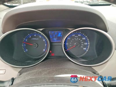 Zdjęcie 9 z 13 samochodu: 2013 HYUNDAI TUCSON GLS VIN:KM8JU3AC6DU761032 - miniatura
