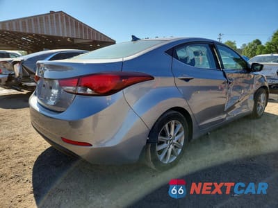 Trzecie zdjęcie samochodu z tyłu: 2015 HYUNDAI ELANTRA SE VIN:KMHDH4AE5FU304983 - miniatura