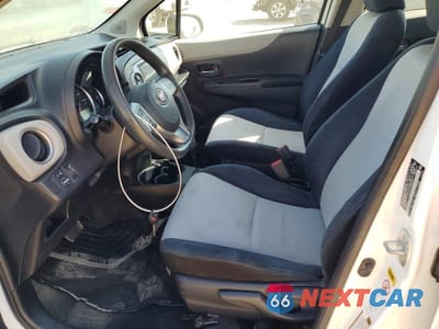 Zdjęcie 7 z 12 samochodu: 2012 TOYOTA YARIS 5-DOOR LE VIN:JTDKTUD32CD503991 - miniatura