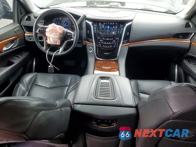 Zdjęcie 8 z 13 samochodu: 2019 CADILLAC ESCALADE LUXURY VIN:1GYS3BKJ5KR186189 - miniatura