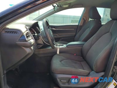 Zdjęcie 7 z 12 samochodu: 2023 TOYOTA CAMRY LE VIN:4T1C11AK4PU785590 - miniatura