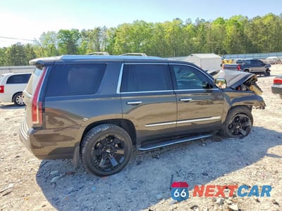 Trzecie zdjęcie samochodu z tyłu: 2020 CADILLAC ESCALADE LUXURY VIN:1GYS4BKJ3LR140343 - miniatura