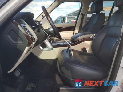 Zdjęcie 7 z 14 samochodu: 2019 LAND ROVER RANGE ROVER HSE VIN:SALGS2SV6KA541461 - miniatura