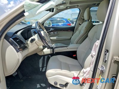 Zdjęcie 7 z 13 samochodu: 2018 VOLVO XC90 T6 VIN:YV4A22PK9J1325322 - miniatura