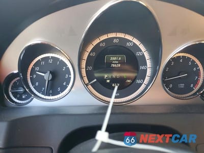 Zdjęcie 9 z 12 samochodu: 2013 MERCEDES-BENZ E 350 VIN:WDDKJ5KB8DF201848 - miniatura