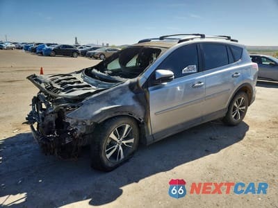 2017 TOYOTA RAV4 XLE 2T3RFREV2HW610598 - główne zdjęcie licytacji z USA - miniatura