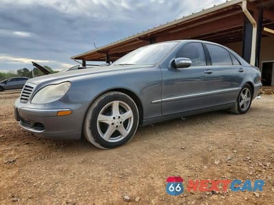 2005 MERCEDES-BENZ S 500 WDBNG75J15A447965 - główne zdjęcie licytacji z USA - miniatura