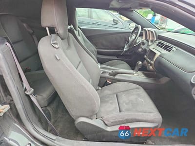 Zdjęcie 10 z 12 samochodu: 2014 CHEVROLET CAMARO LT VIN:2G1FB3D37E9290303 - miniatura