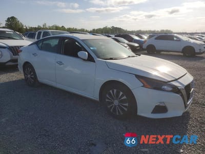 Czwarte zdjęcie samochodu z boku: 2022 NISSAN ALTIMA 2.5 S VIN:1N4BL4BV4NN327212 - miniatura