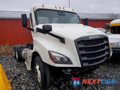 2021 FREIGHTLINER CASCADIA 126 SEMI TRUCK 3AKJHLDV1MDMU2067 - główne zdjęcie licytacji z USA - miniatura