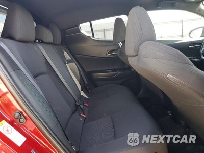 Zdjęcie 10 z 12 samochodu: 2018 TOYOTA C-HR XLE PREMIUM VIN:NMTKHMBX0JR031569 - miniatura