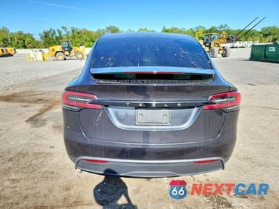 Zdjęcie 6 z 13 samochodu: 2024 TESLA MODEL X VIN:7SAXCDE57RF443765 - miniatura