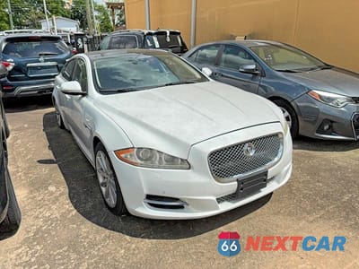 2013 JAGUAR XJ SAJWJ1CD7D8V49599 - główne zdjęcie licytacji z USA - miniatura