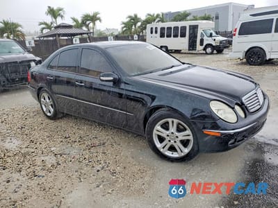 Czwarte zdjęcie samochodu z boku: 2006 MERCEDES-BENZ E 350 4MATIC VIN:WDBUF87J66X205334 - miniatura
