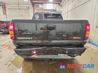 Zdjęcie 6 z 12 samochodu: 2003 GMC SIERRA K2500 HEAVY DUTY VIN:1GTHK29133E194714 - miniatura