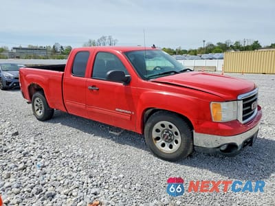 Czwarte zdjęcie samochodu z boku: 2008 GMC SIERRA C1500 VIN:1GTEC19018Z100038 - miniatura