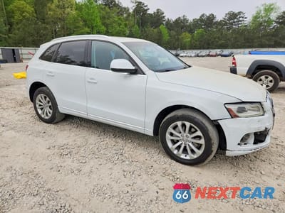 Czwarte zdjęcie samochodu z boku: 2014 AUDI Q5 PREMIUM PLUS VIN:WA1LFAFP8EA125944 - miniatura