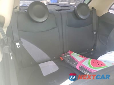 Zdjęcie 10 z 12 samochodu: 2014 FIAT 500 POP VIN:3C3CFFAR8ET174375 - miniatura