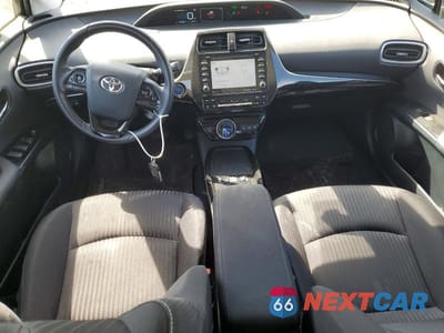 Zdjęcie 8 z 13 samochodu: 2020 TOYOTA PRIUS VIN:JTDKARFP2L3153450 - miniatura