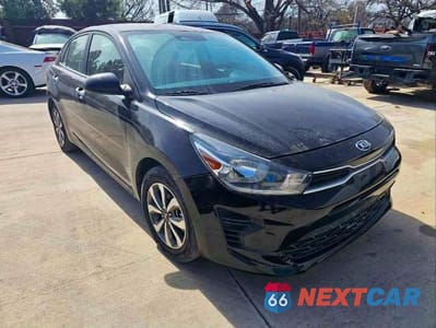 2021 KIA RIO S 3KPA24AD4ME381095 - główne zdjęcie licytacji z USA - miniatura