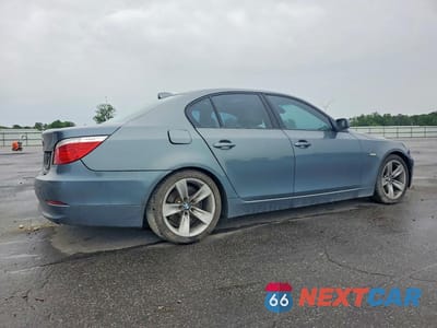 Trzecie zdjęcie samochodu z tyłu: 2009 BMW 528 I VIN:WBANU53579C120028 - miniatura