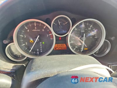 Zdjęcie 9 z 12 samochodu: 2006 MAZDA MX-5 MIATA VIN:JM1NC25F360121605 - miniatura