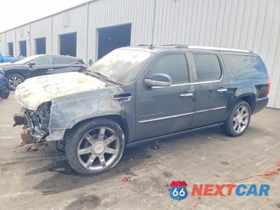2011 CADILLAC ESCALADE ESV PREMIUM 1GYS4JEF6BR144810 - główne zdjęcie licytacji z USA - miniatura