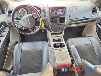 Zdjęcie 8 z 13 samochodu: 2020 DODGE GRAND CARAVAN SXT VIN:2C4RDGCG3LR166942 - miniatura