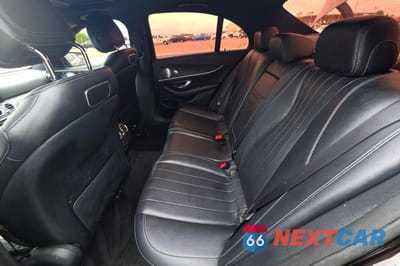 Zdjęcie 6 z 14 samochodu: 2019 MERCEDES-BENZ E 300 4MATIC VIN:WDDZF4KB2KA573612 - miniatura