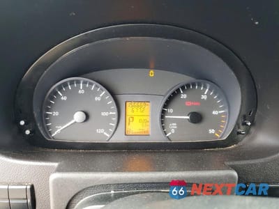 Zdjęcie 9 z 13 samochodu: 2017 MERCEDES BENZ SPRINTER 2500 DELIVERY VAN VIN:WD3PE7CD7HP511399 - miniatura