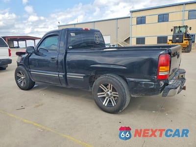 Drugie zdjęcie samochodu z przodu: 1999 CHEVROLET SILVERADO C1500 VIN:1GCEC14W2XZ192402 - miniatura